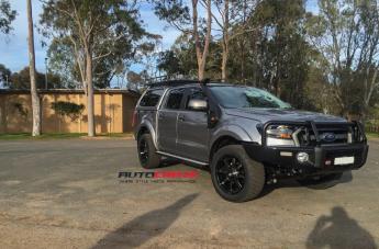 FORD RANGER COUPLER BLACK MACHINED WITH DARK TINT 5